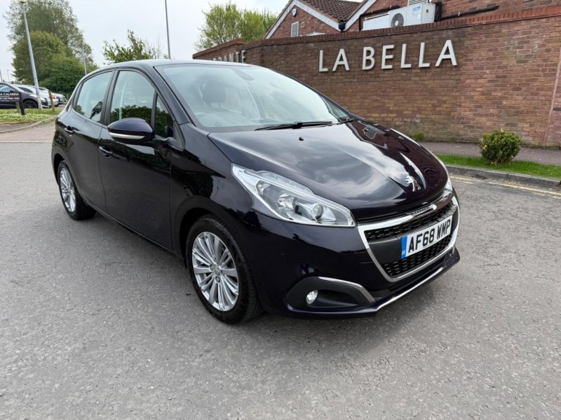 PEUGEOT 208 1.2 PureTech Signature Euro 6 (s/s) 5dr