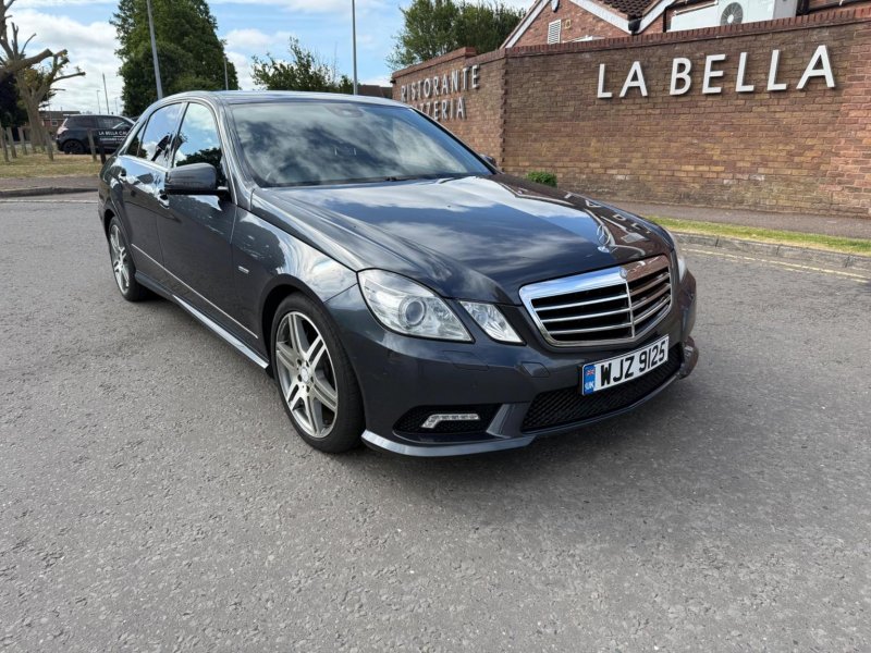 MERCEDES-BENZ E CLASS 3.0 E350 CDI V6 BlueEfficiency Sport G-Tronic Euro 5 4dr