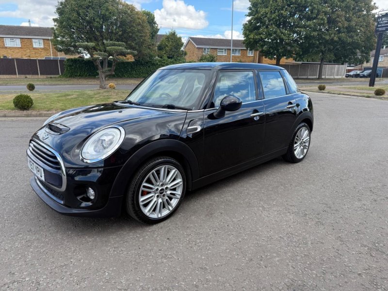 MINI HATCH 1.5 Cooper D Euro 6 (s/s) 5dr