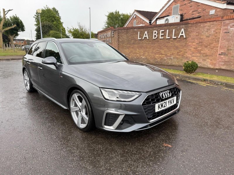 AUDI A4 AVANT 2.0 TDI 35 S line S Tronic Euro 6 (s/s) 5dr